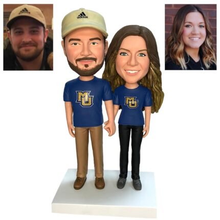 Custom Bobblehead. Couple Gift. Full Body Customization Handmade Based on Pictures. Couple Personalized Customized Shaking Head Doll. Unique Gift for Dad. Mom. Friends
